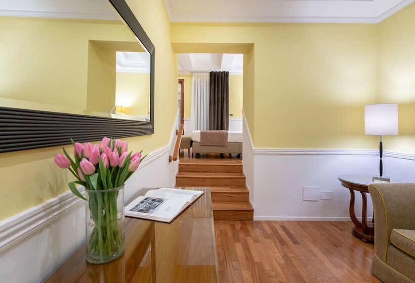 سوییت جونیور, Palazzo Turchini