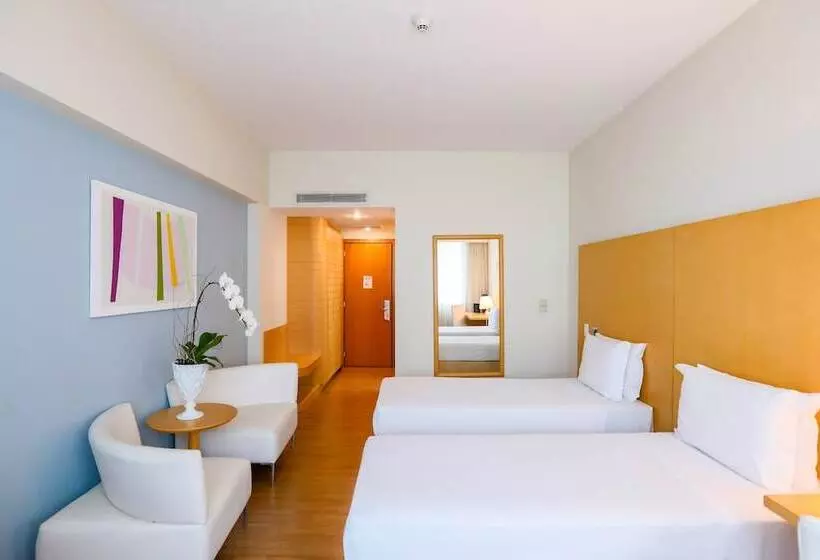 スーペリアールーム, Pestana Curitiba