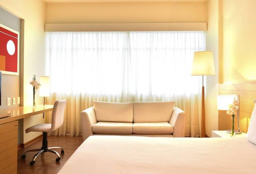 Семейный Номер, Pestana Curitiba