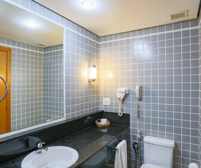 Семейный Номер, Pestana Curitiba