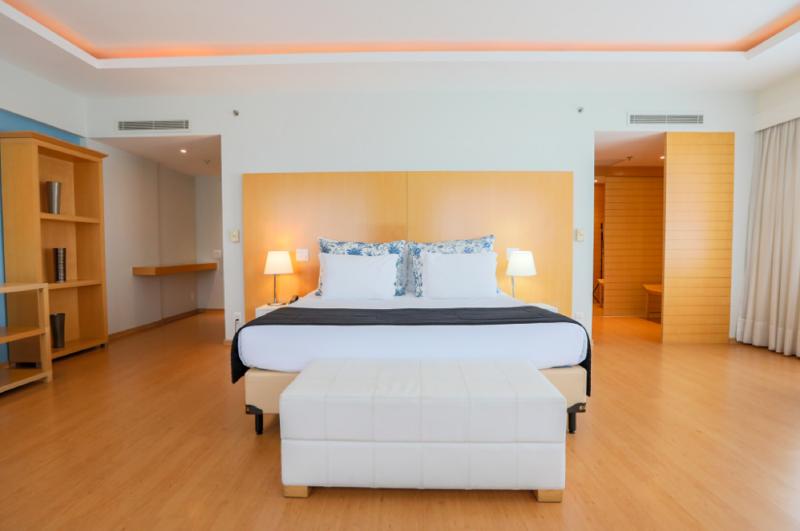 Президентский Люкс, Pestana Curitiba