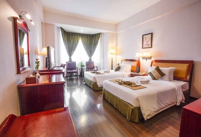 Номер Deluxe, Phnom Penh