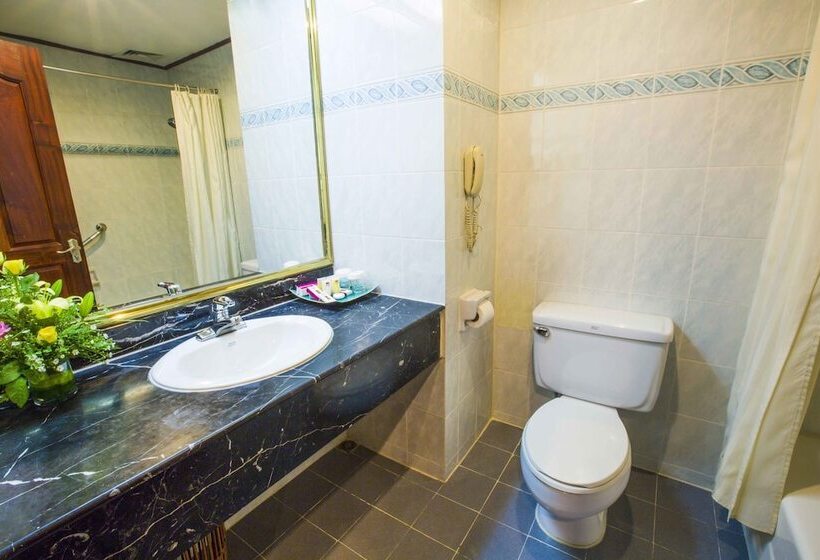 Номер Superior, Phnom Penh