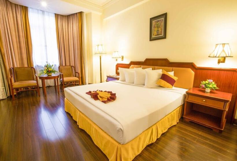 Номер Superior, Phnom Penh