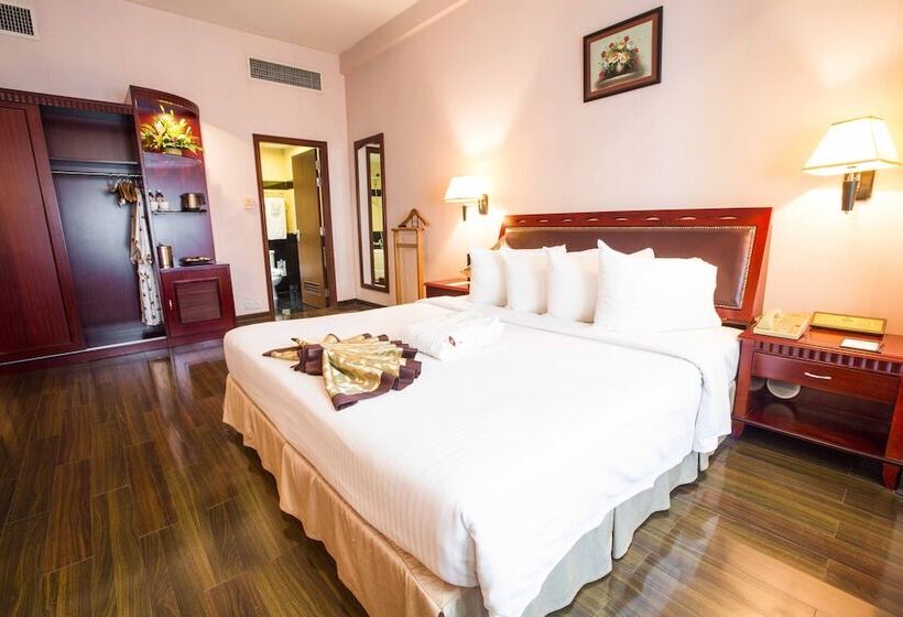 Номер Deluxe, Phnom Penh