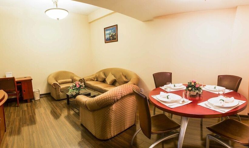 Президентский Люкс, Phnom Penh