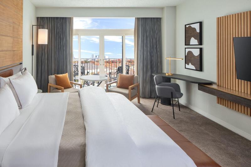 스탠다드 룸 킹사이즈 침대, The Westin Dallas Stonebriar Golf Resort & Spa