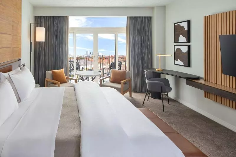 キングサイズベッドのスタンダードルーム, The Westin Dallas Stonebriar Golf Resort & Spa