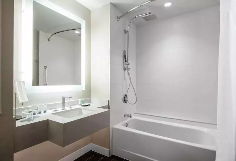 デラックスルーム, The Westin Dallas Stonebriar Golf Resort & Spa