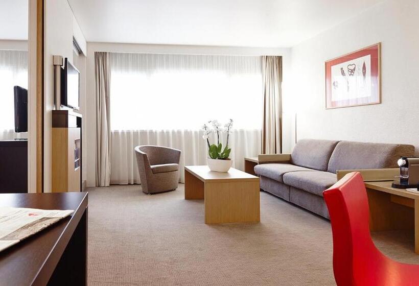 جناح, Novotel Paris Roissy Cdg Convention