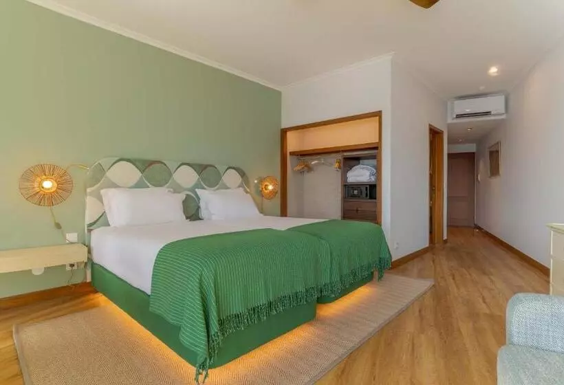 Triple Room Sea View, Pestana Vila Lido Madeira Ocean