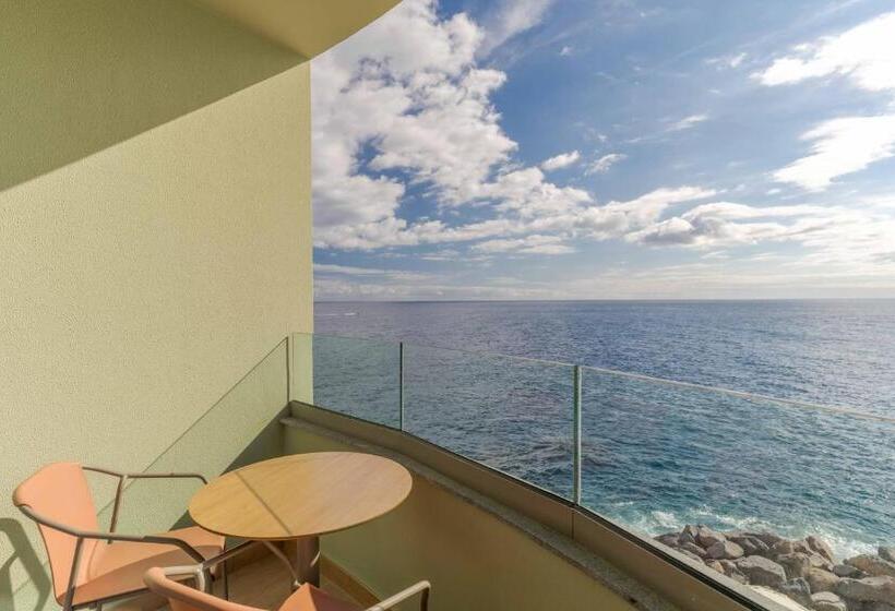 Triple Room Sea View, Pestana Vila Lido Madeira Ocean