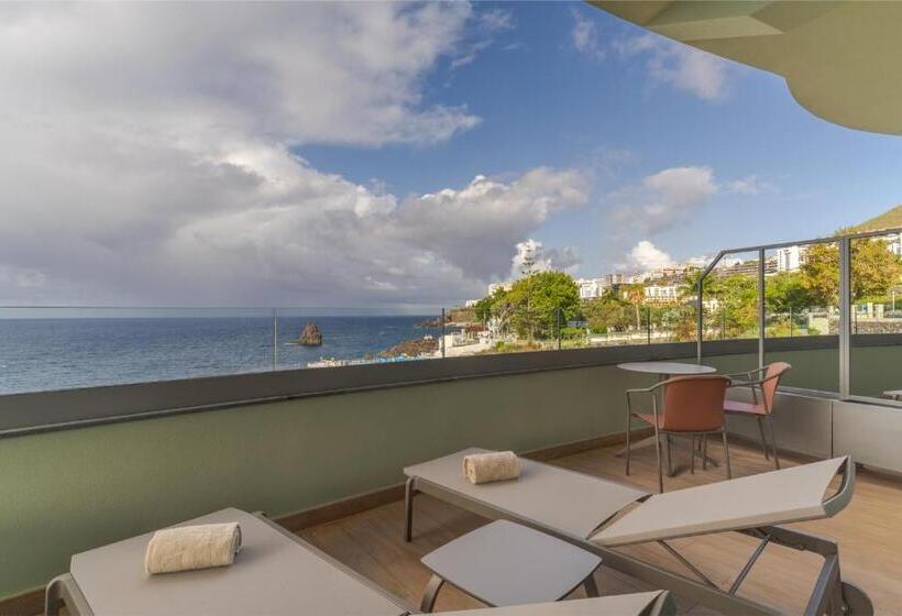 غرفة سوبيريور ثلاثية مطلّة علي البحر, Pestana Vila Lido Madeira Ocean