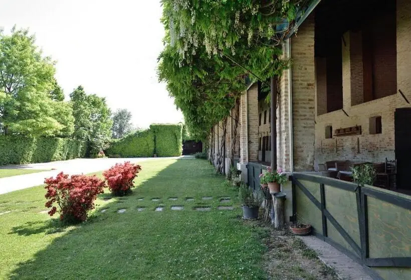 デラックスルーム, Tenuta Le Risare