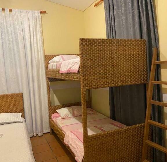 اتاق خانوادگی, Campestre Manoa