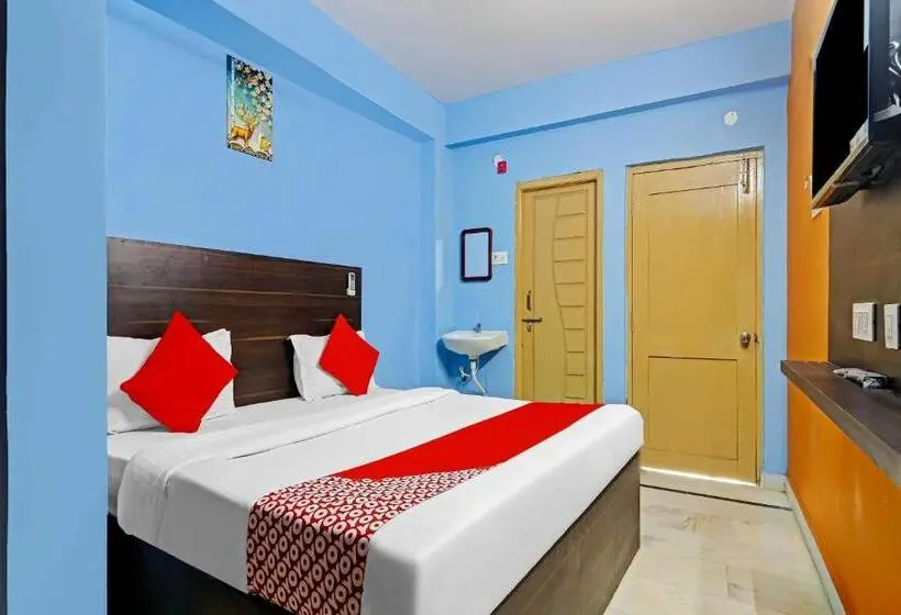 トリプルクラシックルーム, Super Hotel O Karimnagar