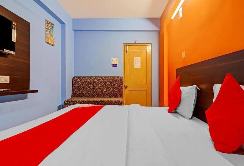 三人经典房间, Super Hotel O Karimnagar