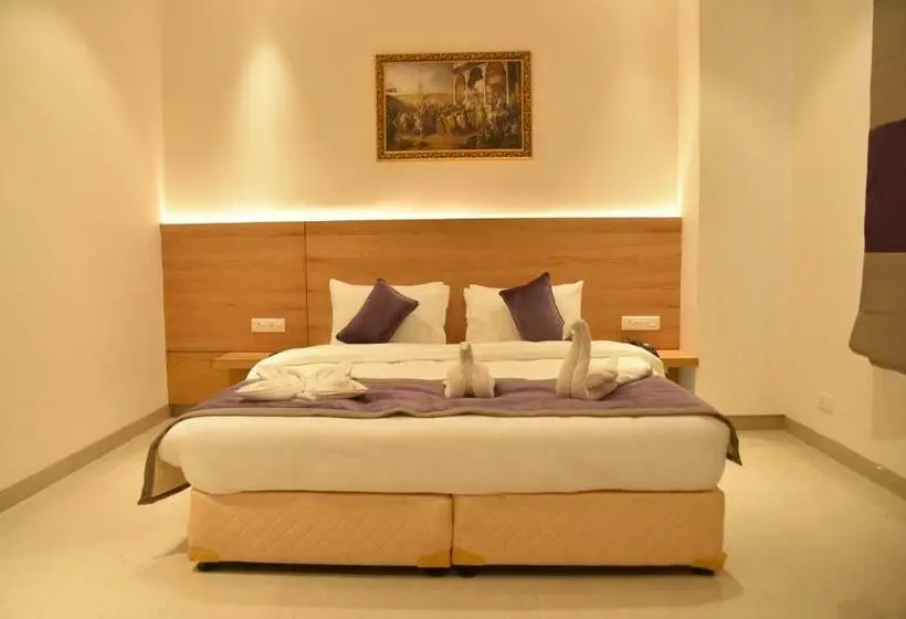 スーペリアールーム, Icon Rajpura