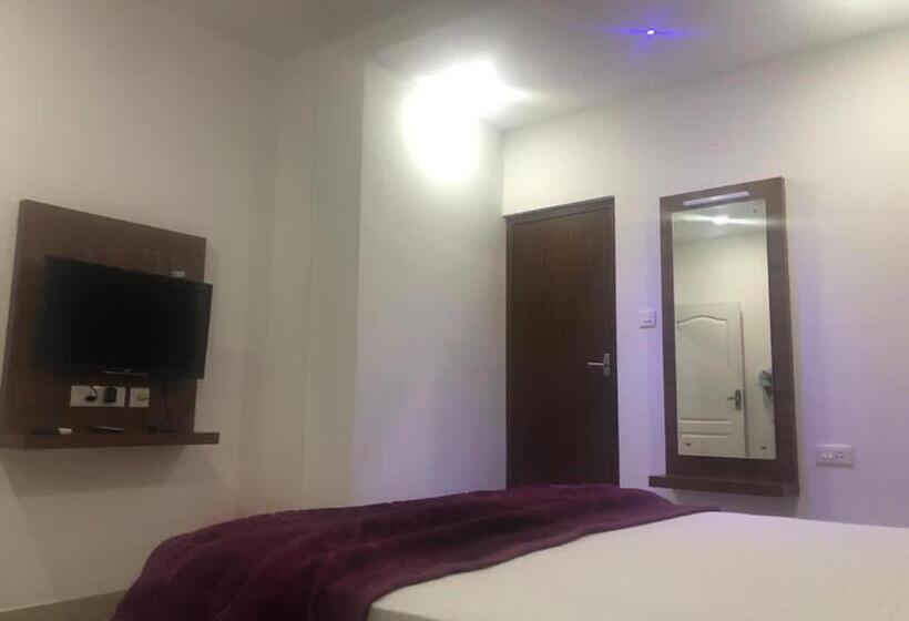 غرفة قياسية, Kannamundayil Residency