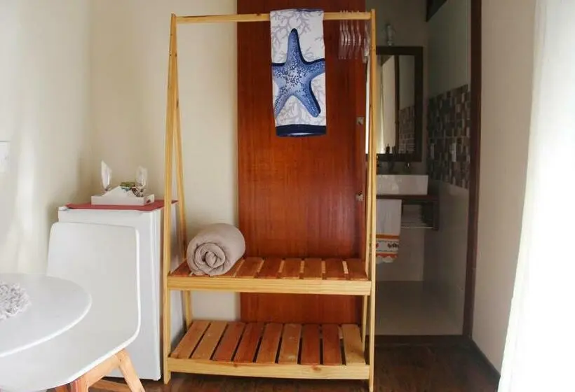 ガーデンビュースイート, Pousada Container Eco Manguinhos