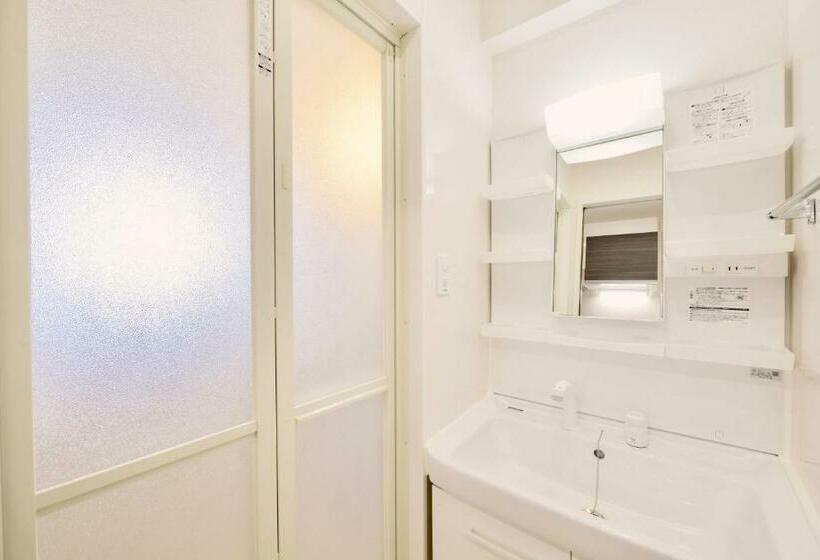 غرفة قياسية رباعية, Allstay Goya