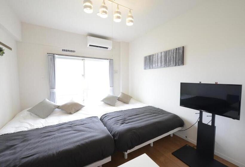 غرفة قياسية رباعية, Allstay Goya