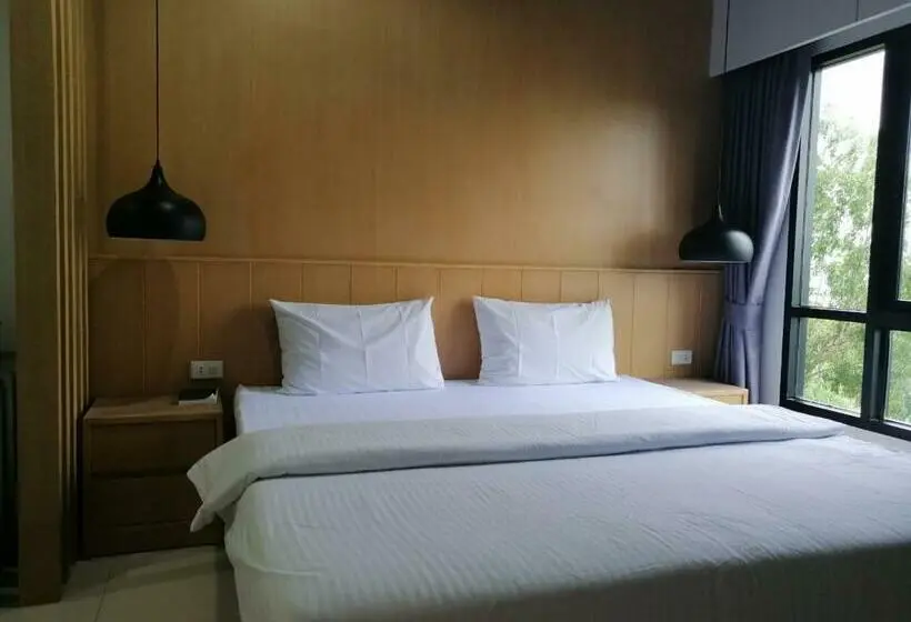 キングサイズベッドのデラックスルーム, Baan Bangkok 97