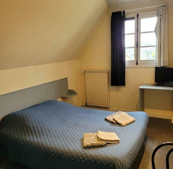 غرفة قياسية, Au Pont D Anjou