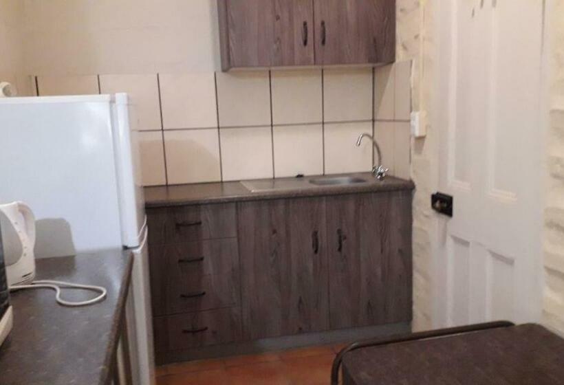 Номер Deluxe, Die Hok Self Cater Units And Camping