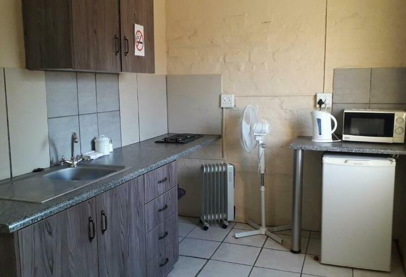 エコノミールーム, Die Hok Self Cater Units And Camping