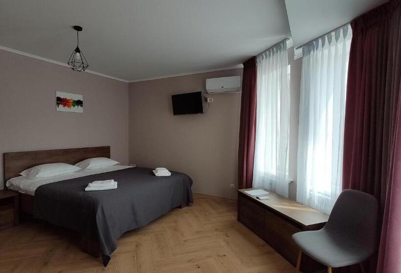 اتاق کلاسیک سه تخته, Espresso