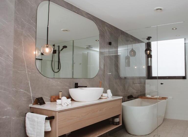 آپارتمان 1 خوابه با چشمانداز دریا, Pasadena Sydney