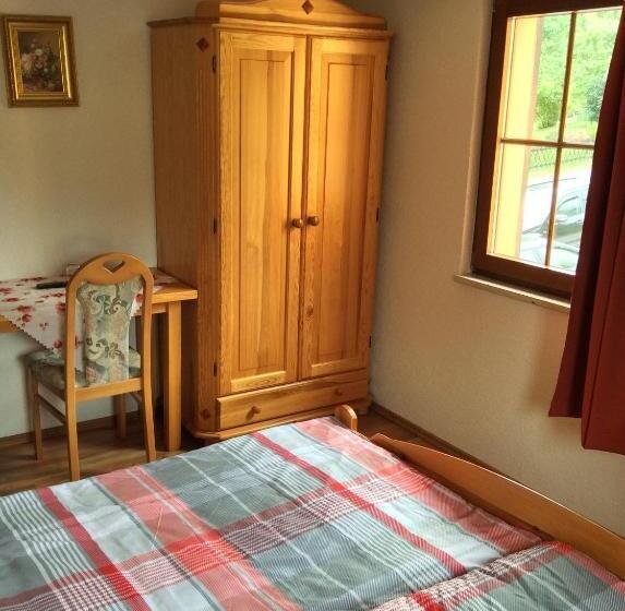 スタンダードルーム, Landhotel Quelle