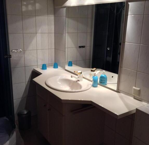 バルコニー付きスタンダードルーム, Landhotel Quelle