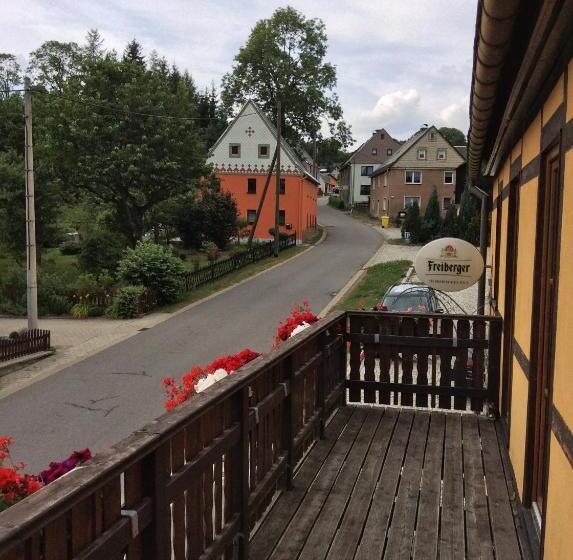 バルコニー付きスタンダードルーム, Landhotel Quelle