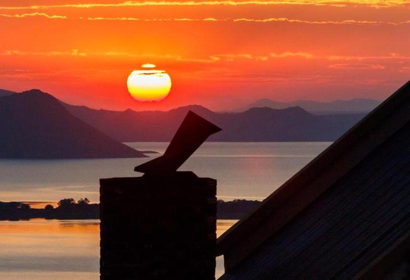 ファミリールーム, Adamsview