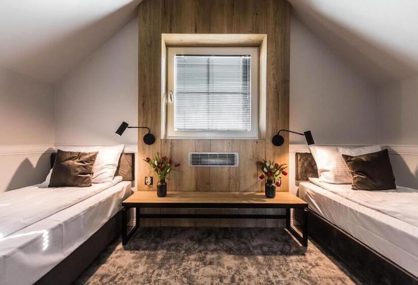 בקתת סופריור בת חדר 1, Scandinavia Resort