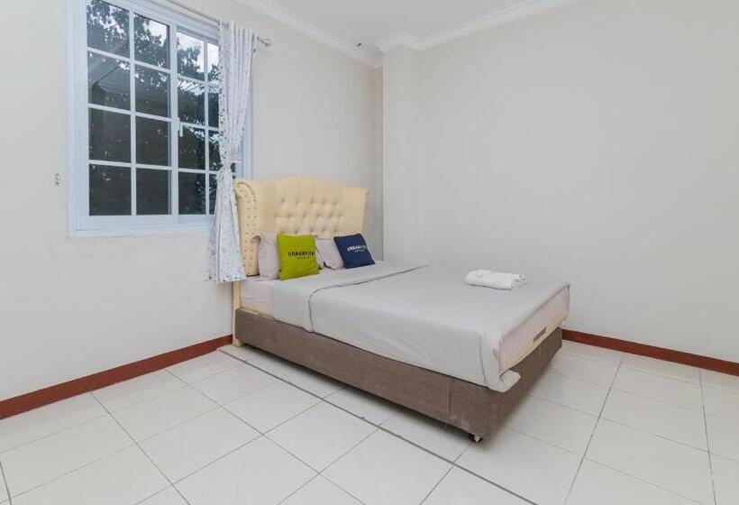Семейный Номер, Urbanview Hotel Syariah Near Gelora Delta Sidoarjo
