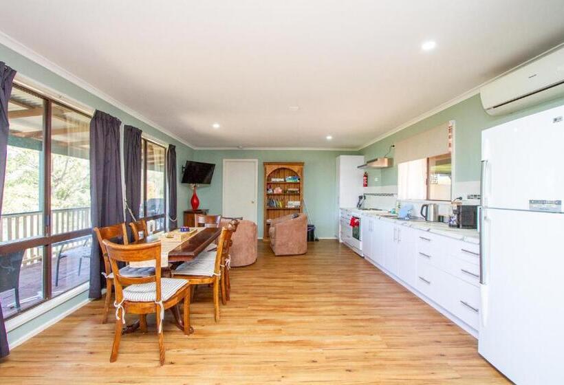샬레, Pecan Hill Bnb