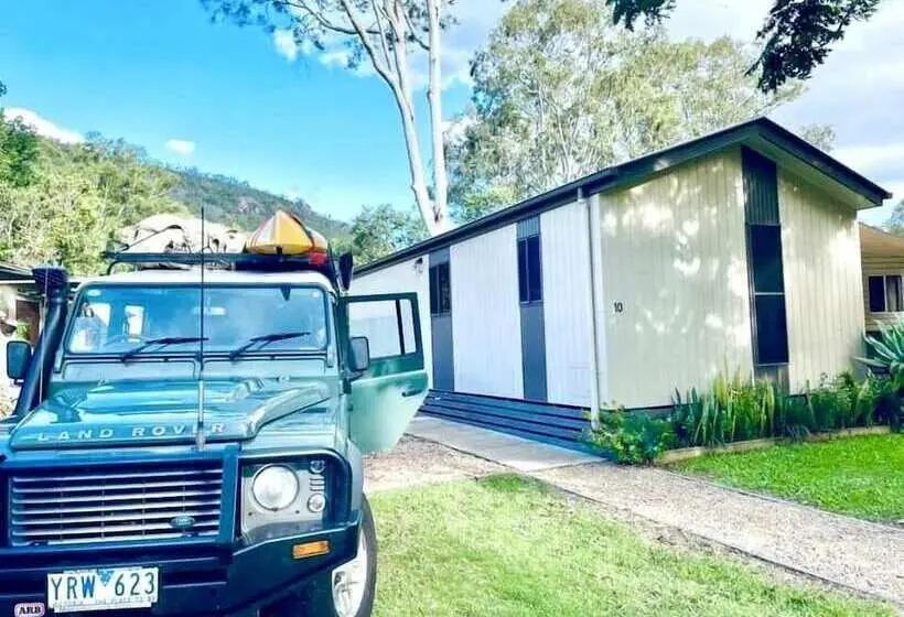 デラックスビラの１ベッドルーム, Esk Caravan Park & Rail Trail Motel