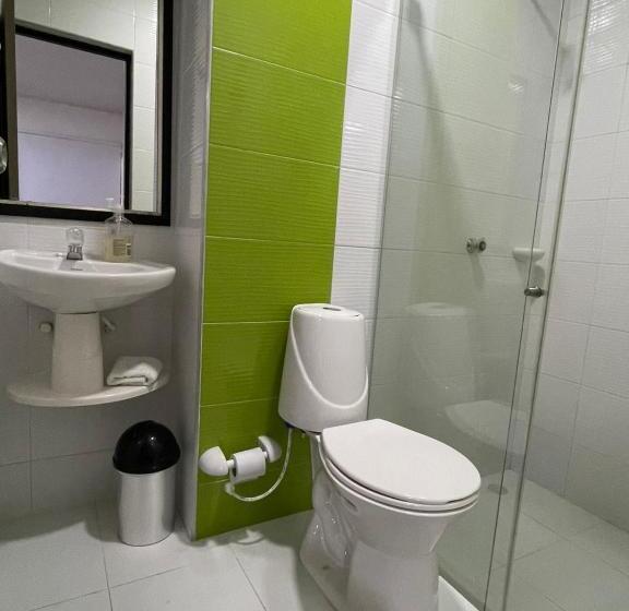 חדר סטנדרט לארבעה, Boutique La Riviera