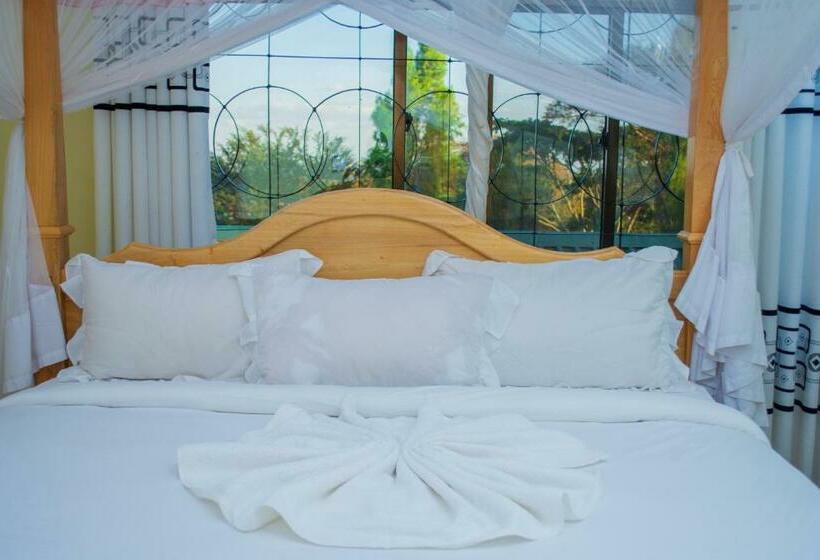 스탠다드 룸 킹사이즈 침대, Mzunguu Safari Lodge