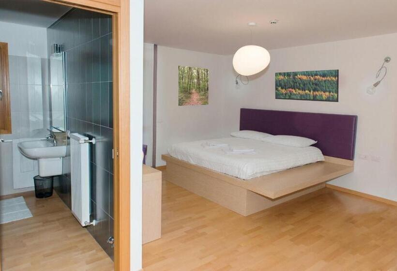 四人标准间, Pramaggiore