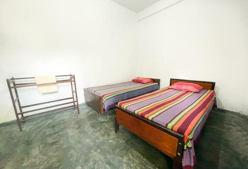 标准间, Dealings Freedom Rest