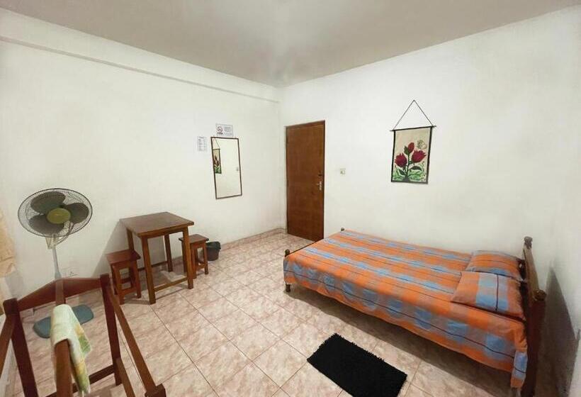 标准间, Dealings Freedom Rest