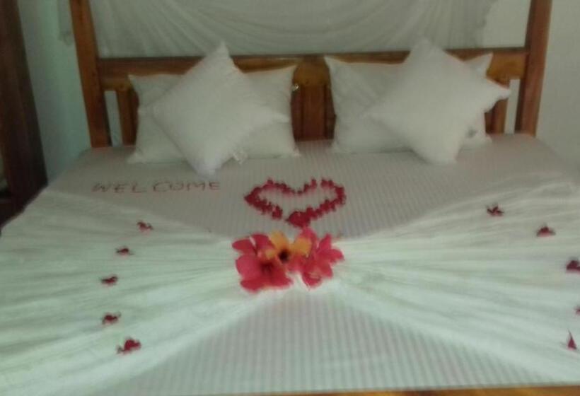 스탠다드 룸 킹사이즈 침대, Mahee House