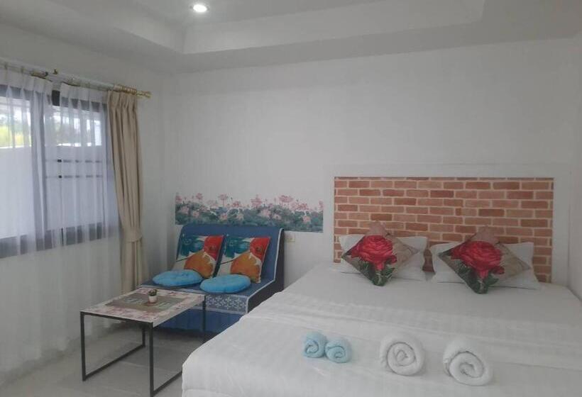 غرفة قياسية مطلّة علي الحديقة, Pon Resort