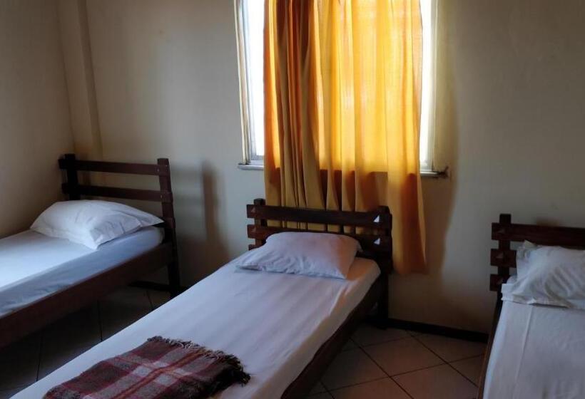 基本三人间, Ximenes