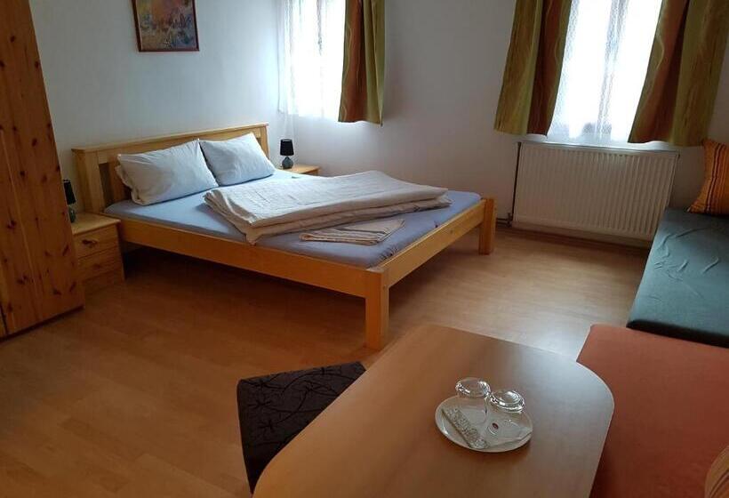 חדר משפחתי, Pension Pod Kaštany Srbská Kamenice