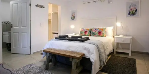 スタンダードバンガロー, The Spotted Grunter Resort